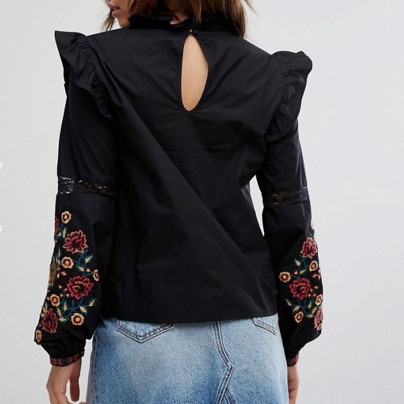 Miss Selfridge Embroidered Balloon Sleeve Blouse - Picture 4 of 4